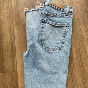 girlfriend super high rise karolina